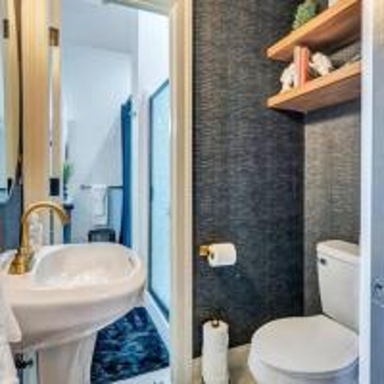 Stylish & Romantic Home, Long-Term Friendly, King Baton Rouge Exteriör bild